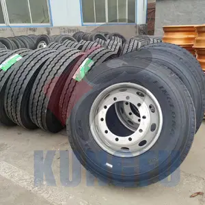 Pneus de camion 315/80R22.5 385/65R22.5 13R22.5 Vente en gros de pneus et accessoires de camion de haute qualité de l'usine chinoise