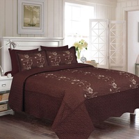 Offre Spéciale 100 pour cent Polyester Couleur Unie 6 pièces broderie Couvre-lit Couette Ensemble