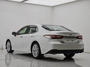 Toyota Camry 2018 2.5L Sedán Automático con Asientos de Cuero, Interior Oscuro, Volante a la Izquierda, Cámara Trasera, Autos Usados Toyota Camry 20 - Product Image 3
