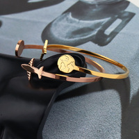 Bijoux à la mode, Bracelet ouvert en acier inoxydable pour femmes, plaqué or 18k, carte d'avion de voyage, signe, manchette, Bracelet