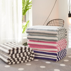 Couverture en flanelle bon marché, cobijas polaires - Product Image 1