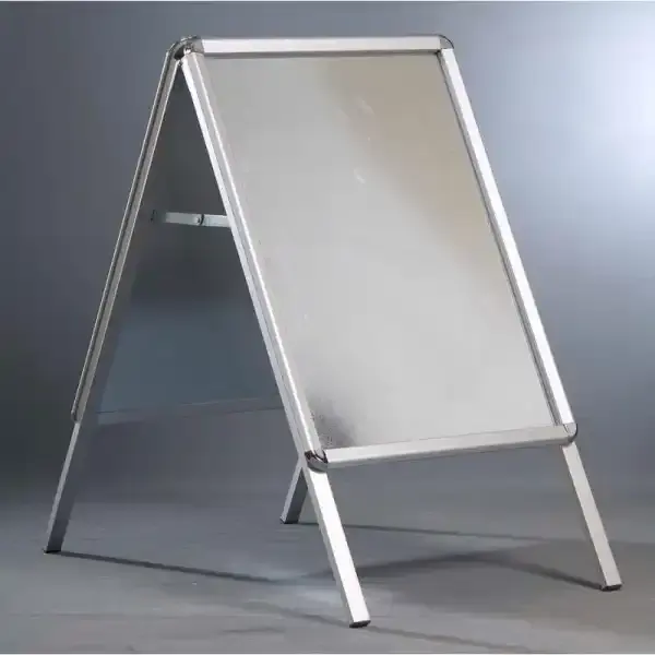 Dubbelzijdig A1 Aluminium Buiten Een Frame Bord Reclame Voor Een Planken
