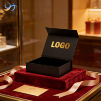 Boîte de présentation rigide pliable avec fermeture magnétique noire personnalisée, zone pour logo en feuille d'or, pour bijoux, cadeaux et emballages de vente au détail