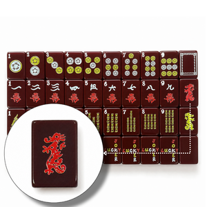 Juego de Mahjong Americano de Lujo Brooklyn Street, Fichas Acrílicas Rojas Oxblood de 1.26 Pulgadas, 160 Piezas, Diseño Urbano Brownstone Grabado - Product Image 3