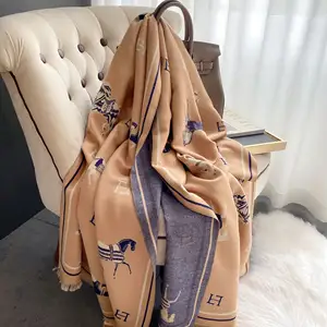 Korean winter new H carriage warmth thick scarf female double-sided cashmere air-conditioner shawl with a scarf outside