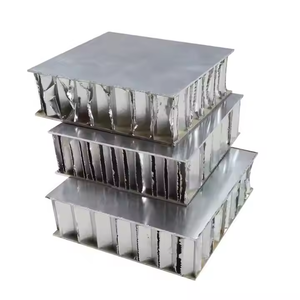 Dimensionnement personnalisé Armoire de cuisine en nid d'abeille en aluminium ignifuge étanche à l'humidité Hôpitaux en alliage d'aluminium à revêtement en PVDF de 3mm - Product Image 1