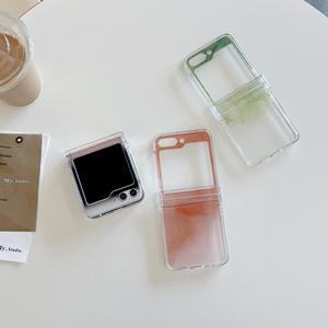 Vente en gros de luxe ultra-mince en TPU PC Crystal Clear Gradient Phone Case pour Samsung <span class=keywords><strong>Galaxy</strong></span> Z Flip 3 4 5 Model Mobile Phone Cover - Product Image 2