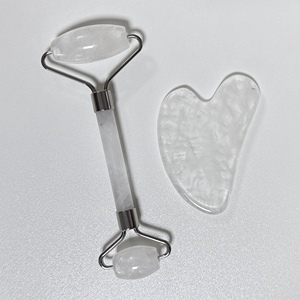 เครื่องนวดหน้าและลำคอ ควอตซ์ใส เครื่องนวดหน้าสีขาว ลูกกลิ้งนวดหน้า ลูกกลิ้งหยก ชุดกัวซา - Product Image 4