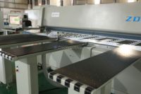 Machine de découpe de panneaux de bois, Scie à panneaux CNC, Scie à table informatisée, Scie à poutre coulissante automatique pour le travail du bois et la fabrication de meubles