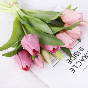 Bouquet de fleurs artificielles en PU souple, 5 têtes, pour la décoration de la maison, du salon, du bureau, utilisation printanière, haute qualité, durable - Product Image 2