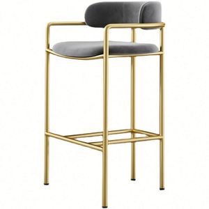 Sillas de Bar Leon Home de Estilo Italiano Minimalista, Diseño de Lujo de Alta Calidad con Respaldo de Terciopelo para el Hogar - Product Image 5