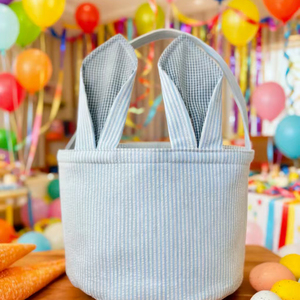 Canasta de Pascua Personalizada con Asa de Tela Seersucker y Orejas de Conejo, Gran Venta - Product Image 4