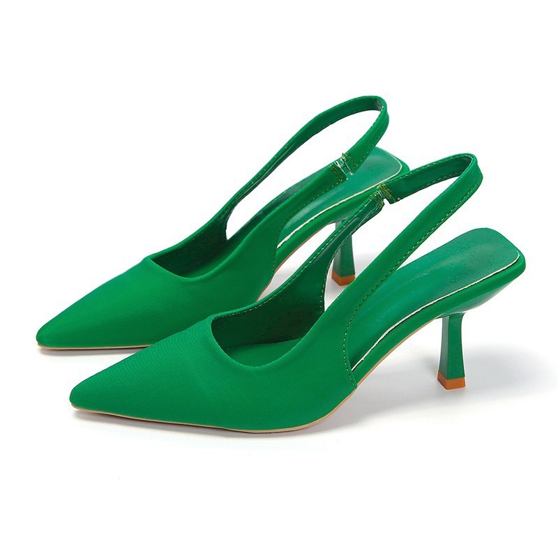สีเขียว