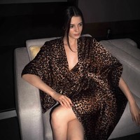 Ensemble de Nuit Sexy en Satin Imprimé Léopard : Robe Kimono, Caraco et Short – Lingerie et Vêtements d'Intérieur pour Femme, Grande Taille, Style Célébrité avec Ceinture Enveloppante