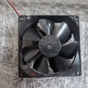 พัดลมระบายความร้อน DC 24V 0.16A 9225 <span class=keywords><strong>3610ML</strong></span>-<span class=keywords><strong>05W</strong></span>-<span class=keywords><strong>B49</strong></span> DC พัดลมระบายความร้อน92x92x25ของแท้ใหม่ - Product Image 3