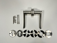 Poignée de porte en acier moulé sous pression de conception européenne moderne avec angle droit, installation facile pour villa, bureau, appartement