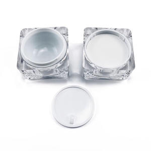 Contenants de sérum de soin de la peau de marque privée, pots de lotion crème hydratante éclaircissante à la vitamine C, bouteilles pour les soins du visage des femmes - Product Image 4