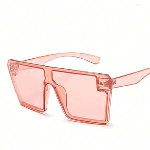 Gafas de Sol Cuadradas Extra Grandes de Moda con Logotipo Personalizado Estilo Punk con Remaches para Mujer, Gran Oferta 2021 - Product Image 6