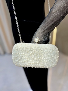 Sac à main <span class=keywords><strong>de</strong></span> luxe élégant pour femme avec poignée supérieure, perles et chaîne, sac <span class=keywords><strong>de</strong></span> soirée perlé scintillant, porté épaule ou croisé - Product Image 5