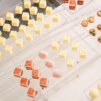Présentoirs à Desserts et Bonbons en Acrylique Transparent de Qualité Supérieure, Écologiques, Durables et Personnalisables pour Mariages, Anniversaires et Événements