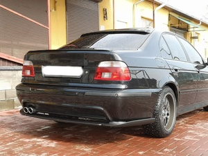 Kit de carrosserie pour <span class=keywords><strong>BMW</strong></span> <span class=keywords><strong>E39</strong></span> <span class=keywords><strong>M5</strong></span> Look pare-chocs avant et arrière <span class=keywords><strong>1997</strong></span> 2003 - Product Image 6