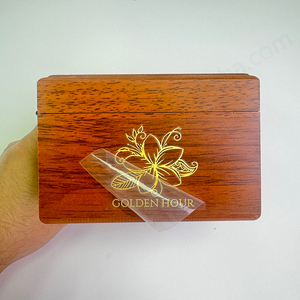 Pegatinas de transferencia adhesivas con logotipo de placa de metal dorado personalizado para etiquetas de embalaje efectivas - Product Image 3