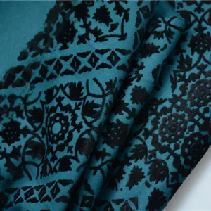 Shaoxing Textil garn gefärbt Jacquard Flocked Velvet Stoff Polyester Spandex Stoff für Kleider
