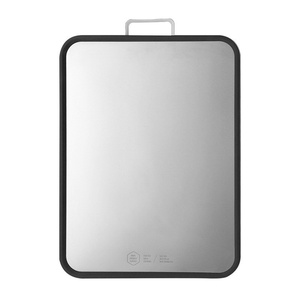 Tabla <span class=keywords><strong>de</strong></span> cortar <span class=keywords><strong>de</strong></span> acero inoxidable 304 para el hogar, tabla <span class=keywords><strong>de</strong></span> cortar <span class=keywords><strong>de</strong></span> doble cara engrosada. - Product Image 4