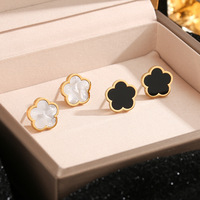 Alta calidad 18K chapado en oro de acero inoxidable flor de la suerte en forma de trébol de cinco hojas collar pulsera pendiente conjunto para mujer