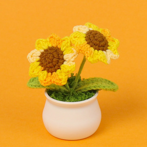 Fiore Artificiale a Forma di Girasole in Cotone Lavorato a Mano all'Uncinetto per Decorazione Scrivania, Ornamento Auto, Regalo Festa della Mamma per Lei - Ingrosso - Product Image 1