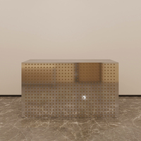 Présentoir de magasin de vêtements de sport Vitrine Présentoir Panneau perforé en bois avec tiroirs de rangement