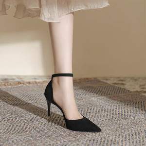 Chaussures de mariage unisexes en cuir véritable à bride unique, design minimaliste et polyvalent, bottines sexy à bout pointu pour femme - Product Image 3