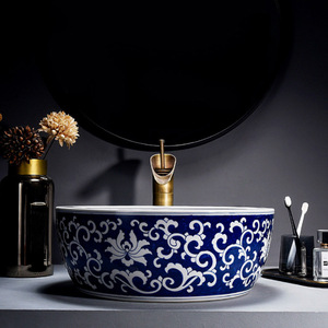 <span class=keywords><strong>Canton</strong></span> Fair Amazing Jingdezhen Azul y blanco Pintado a mano Lavabo <span class=keywords><strong>de</strong></span> cerámica <span class=keywords><strong>de</strong></span> <span class=keywords><strong>porcelana</strong></span> Lavabo <span class=keywords><strong>de</strong></span> baño redondo - Product Image 2