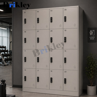 Armoire de rangement Brikley en panneau MDF de 16 mm d'épaisseur avec serrure à clé pour utilisation dans les centres sportifs