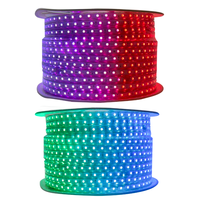 Bande LED RGB 5050 auto-adhésive découpable toutes les 5 cm DC24V 14W/m IP65 Ra90 pour patio, dimmable et encapsulée dans du silicone