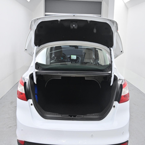Ford Focus 2.0 TDCi d'occasion de grande valeur, boîte automatique, moteur diesel, boîte de vitesses fluide, conduite confortable ou véhicule urbain - Product Image 6