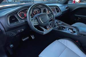 <span class=keywords><strong>Dodge</strong></span> Challenger <span class=keywords><strong>SRT</strong></span> d'occasion DISPONIBLE à la VENTE - Product Image 5