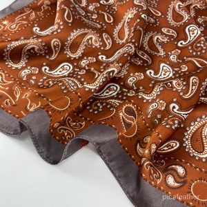 Cravate <span class=keywords><strong>Ascot</strong></span> en Soie Imprimée Paisley Personnalisée pour <span class=keywords><strong>Homme</strong></span> – <span class=keywords><strong>Foulard</strong></span> de Mariage Tendance et Abordable - Product Image 5