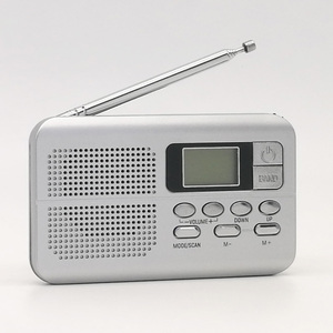 KK-D1218 Radio <span class=keywords><strong>Portatile</strong></span> Tascabile FM AM Sottile in Plastica con Display Digitale, Altoparlante Integrato e Sveglia - Product Image 3