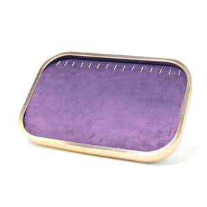 Bandeja de Joyería de Aleación de Aluminio Dorado Cepillado al por Mayor, Bandeja de Exhibición de Joyería de Terciopelo Morado Claro/Violeta para <span class=keywords><strong>Tienda</strong></span> de Joyería - Product Image 5