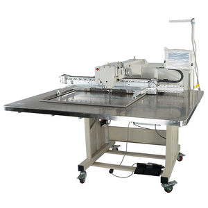Machine à coudre industrielle 5040 pour le cuir de sièges de voiture - Product Image 1
