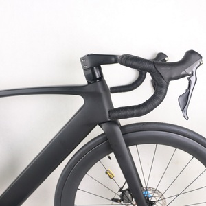 Vélo de route complet en fibre de carbone avec câbles internes, 22 vitesses, freins à disque Flat Mount, modèle TT-X34 avec groupe Ultegra R8000 - Product Image 2
