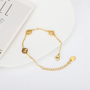 Pulsera Minimalista con Mapa del Mundo, Cadena de Eslabones en Color Dorado, Joyería de Viaje para Mujer, Venta al Por Mayor - Product Image 4