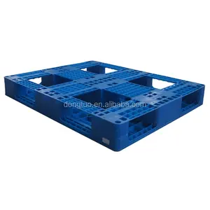 Full perimeter pallet with solid surface disposable plastic pallet with 6 runners