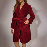 Peignoir en flanelle douce en gros, confortable pour la maison, à manches longues, col kimono, pour usage domestique, hôtelier, spa, avec logo personnalisé