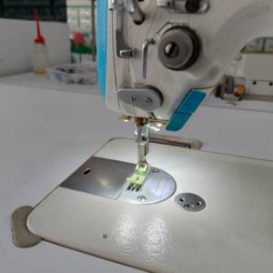 Máquina <span class=keywords><strong>de</strong></span> <span class=keywords><strong>Coser</strong></span> Industrial Plana Jack A3 Usada, <span class=keywords><strong>de</strong></span> Una Sola Aguja y Puntada Recta, con Motor, <span class=keywords><strong>Segunda</strong></span> Máquina - Product Image 5
