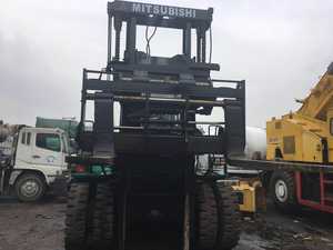 Chariot élévateur d'occasion MITSUBISHI FD300S pour travaux de terrassement - Offre Spéciale - Product Image 6