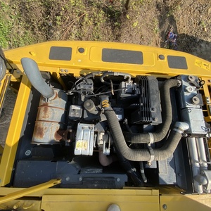 Transport Gratuit pour Projets d'Infrastructure : Excavatrice Hydraulique sur Chenilles d'Occasion Komatsu PC160 de 16 Tonnes avec Rétrocaveuse - Product Image 4