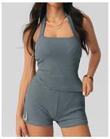 Ensemble 2 pièces court à séchage rapide, coupe ajustée, anti-transparence, style sportswear et loungewear, imprimé rayé, comprenant un crop top halter rembourré sans manches et un short