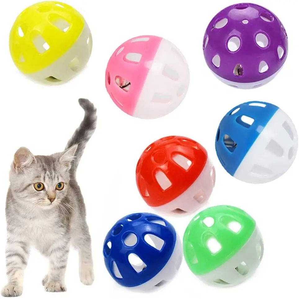 Plastik kedi oyuncaklar Jingle topları atlamaya kovalamaca çıngırak topu oyuncaklar rastgele renk kedi çan topu kedi oyuncak